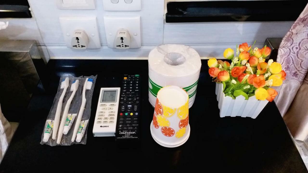 Capital Guest House كاولون المظهر الخارجي الصورة