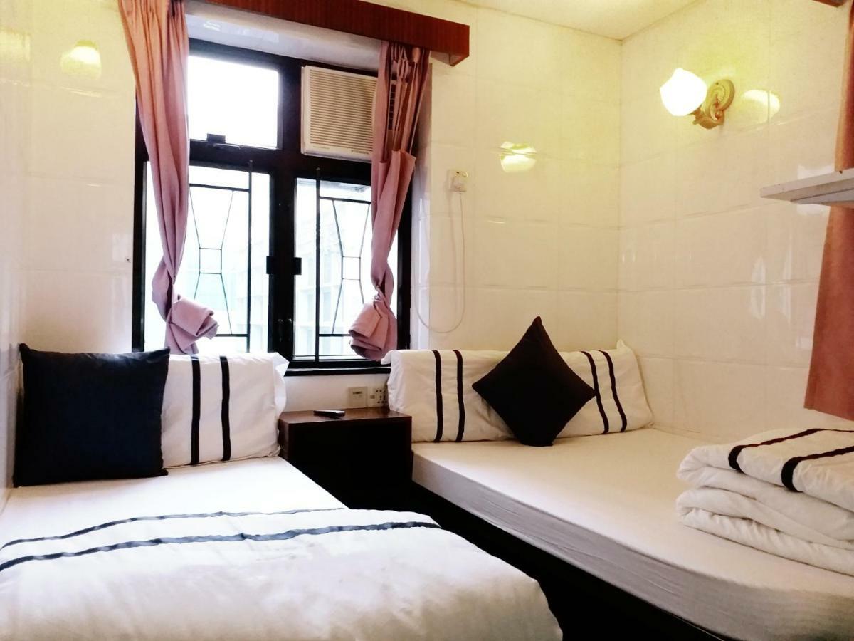 Capital Guest House كاولون المظهر الخارجي الصورة
