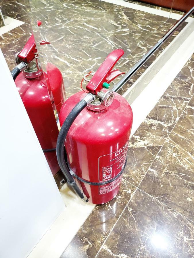 Capital Guest House كاولون المظهر الخارجي الصورة